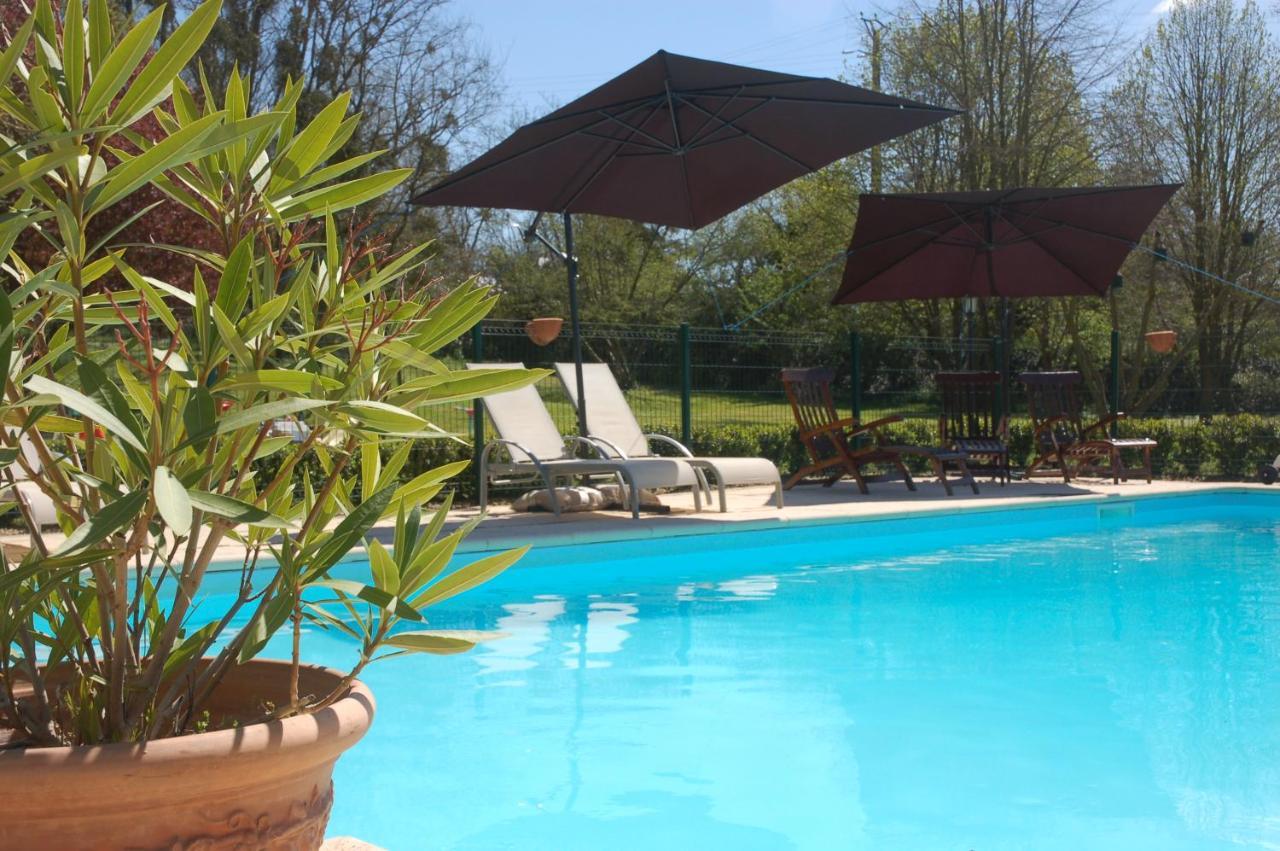 Les Bois-d'Anjou Le Logis Du Pressoir Chambre D'Hotes Bed & Breakfast In Beautiful 18Th Century Estate In The Heart Of The Loire Valley With Heated Pool And Extensive Grounds B&B 외부 사진