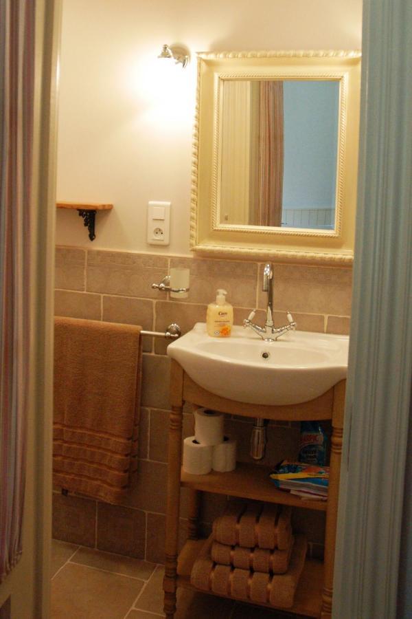 Les Bois-d'Anjou Le Logis Du Pressoir Chambre D'Hotes Bed & Breakfast In Beautiful 18Th Century Estate In The Heart Of The Loire Valley With Heated Pool And Extensive Grounds B&B 외부 사진